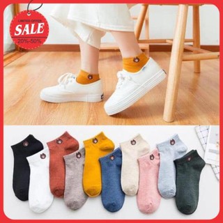1 đôi tất cổ ngắn hot trend 2019