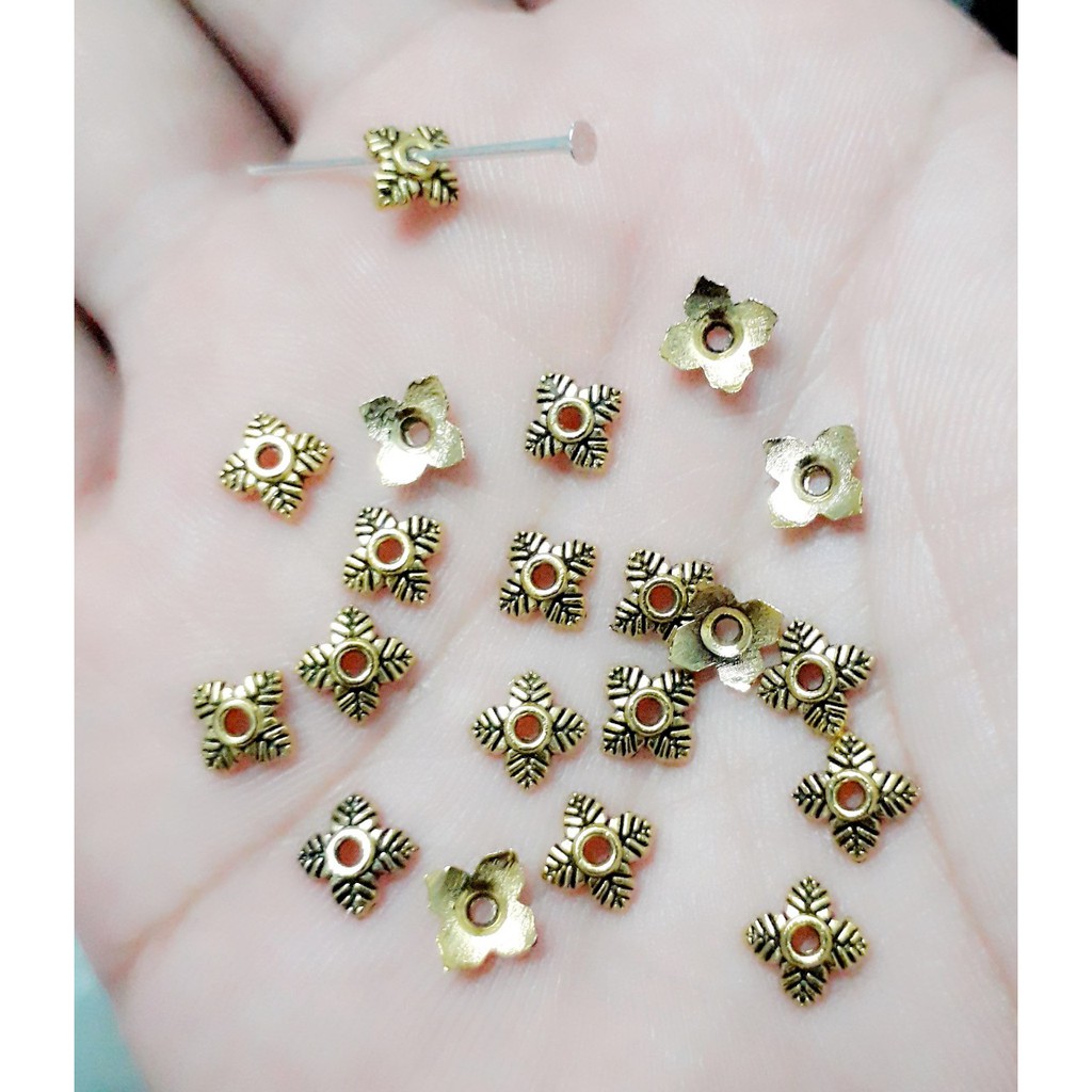 Sỉ Charm bạc cổ : 50g / 1 gói = 18k - 23k [ Sỉ Charm TpHCM ]
