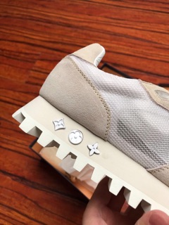 Giày Louis Vuitton LV Runner Trainer White