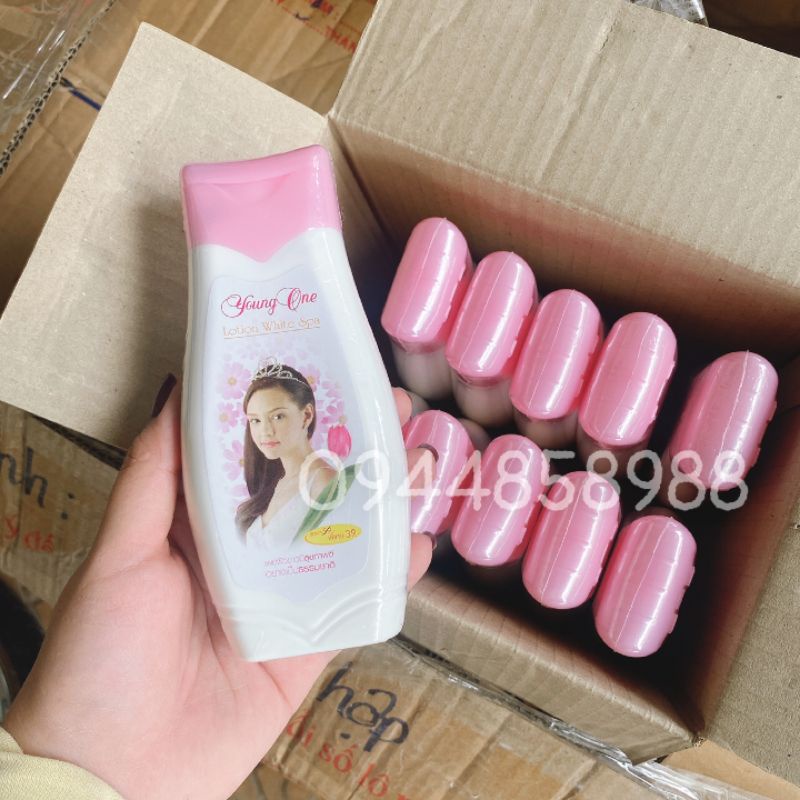 Lotion Sữa Dưỡng Thể Toàn Thân Cô Gái Tóc Xù White Spa Young One 150ml Thái Lan