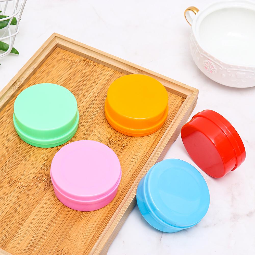 Cốc Uống Nước Nhựa Có Thể Gấp Gọn Tiện Dụng Khi Đi Cắm Trại
