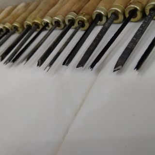 Dụng cụ tạo rảnh may giầy, dép