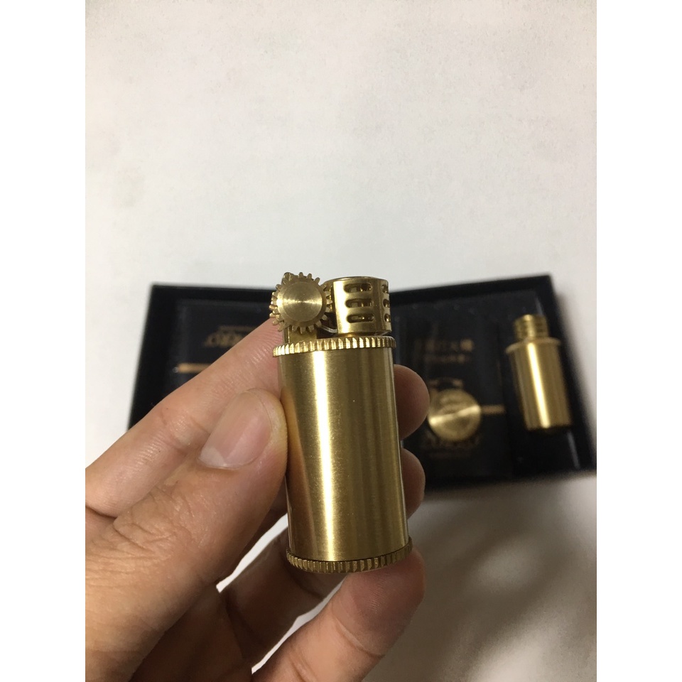 HỘP_QUẸT ,BẬT_LỬA ZOR/RO Z583 CHÍNH HÃNG , ĐỒNG NGUYÊN CHẤT ( LOẠI DÀI ĐẸP)-FULL HỘP