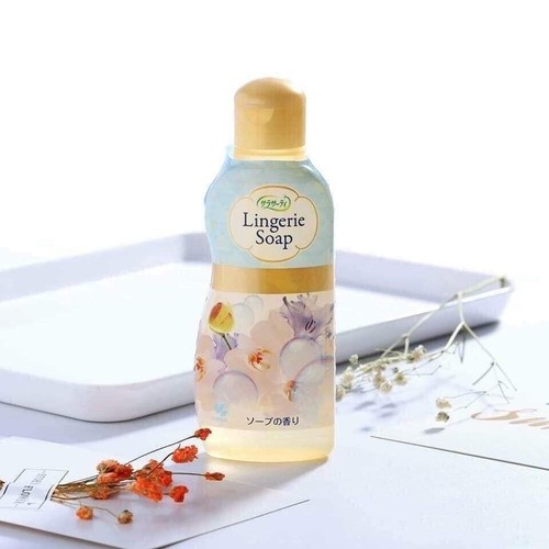 Nước giặt đồ lót Lingerie Soap nội địa Nhật Bản 120ml