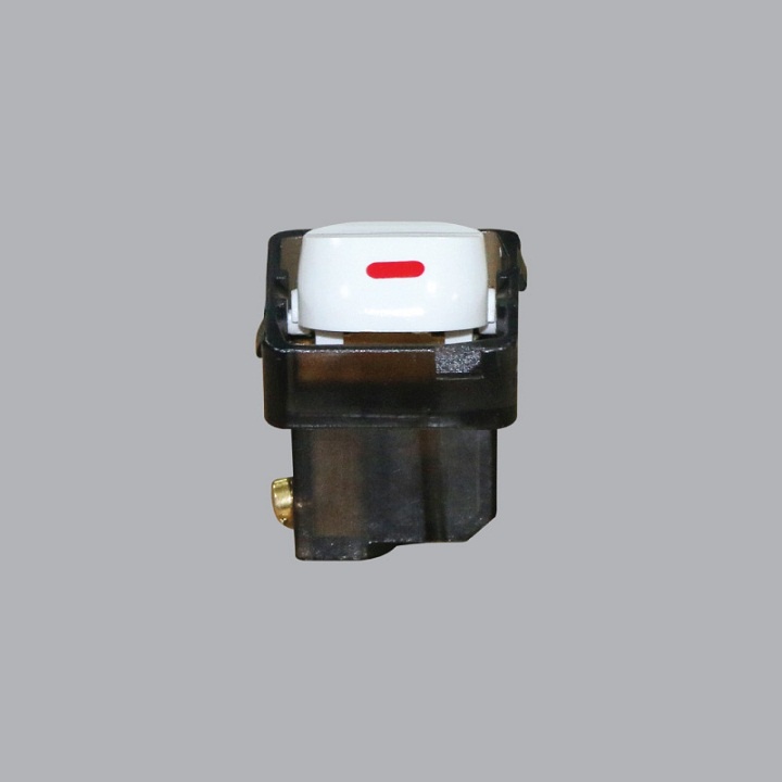 Công tắc 1 chiều mpe phụ kiện gắn các mặt có trong shop