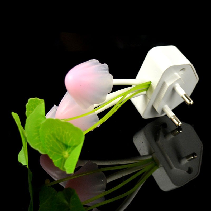 Đèn Ngủ Nấm Cảm Ứng Ánh Sáng Tự Động Bật Tắt  Đổi Màu Thông Minh