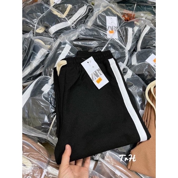 Quần baggy len sọc