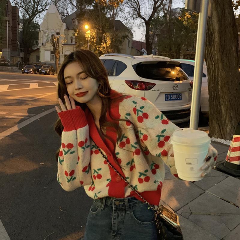 Áo cardigan len tay dài cổ chữ V dáng rộng in họa tiết quả cherry phong cách Hàn Quốc retro thời trang