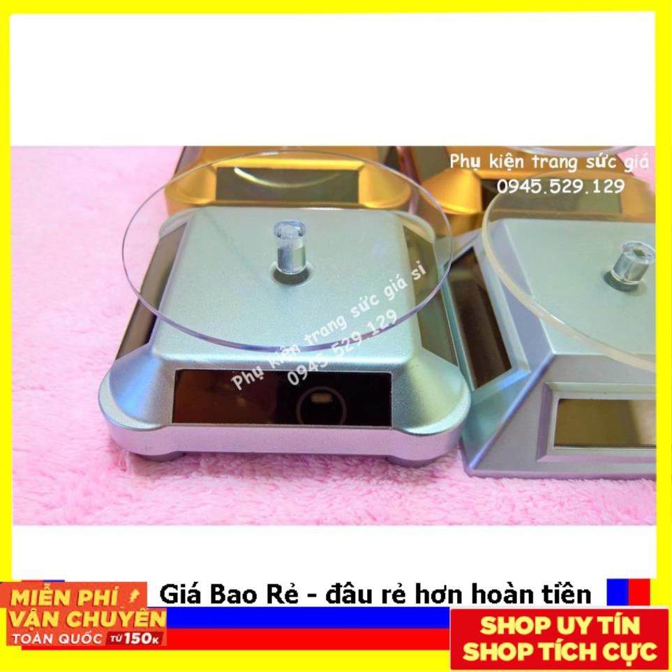 Đế xoay trưng bày sản phẩm chạy bằng năng lượng mặt trời và pin