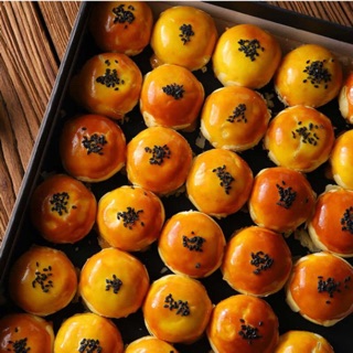 Bánh trứng muối