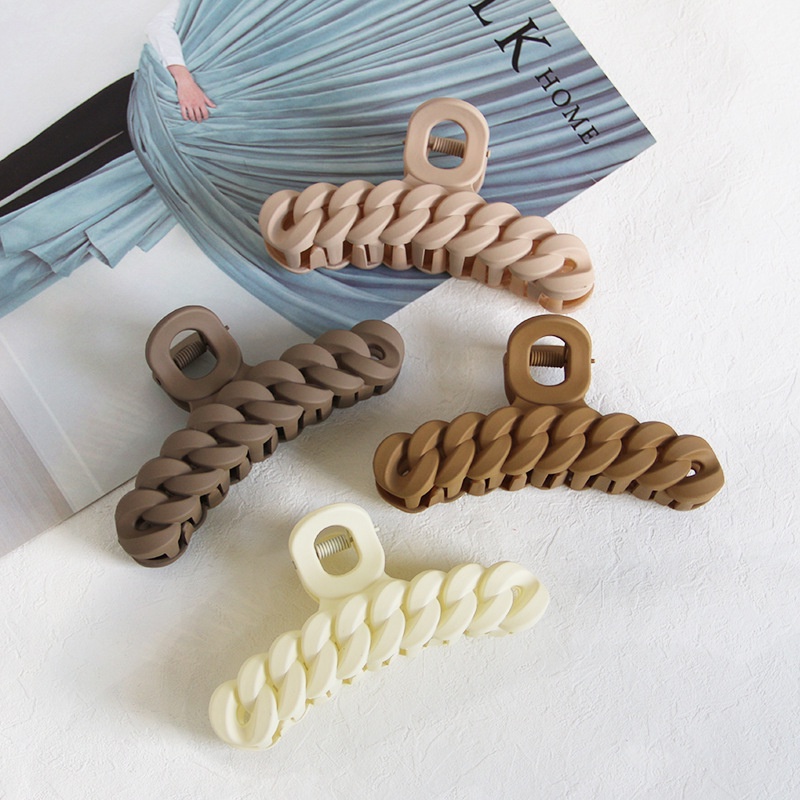 Kẹp Tóc Hình Cá Mập Phối Dây Xích Dễ Phối Đồ Thời Trang Phong Cách Hàn Quốc