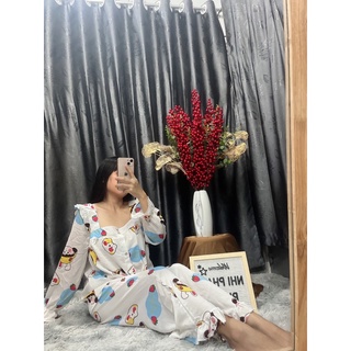 Đồ ngủ pyjama dễ thương cô gái trái dâu trắng lụa mango