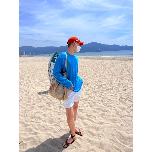 ÁO THUN TAY DÀI MỚI VỚI 2 MÀU XANH CỰC MÁT