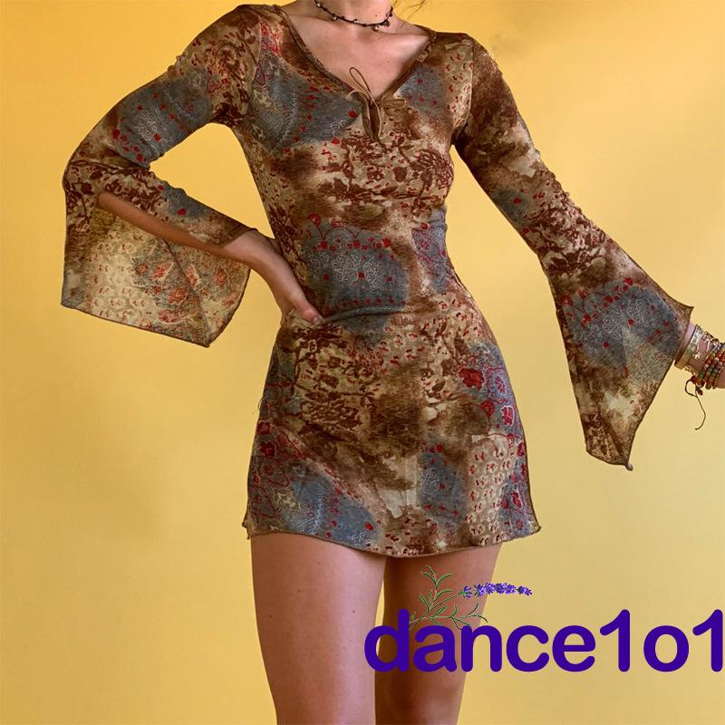 Đầm tay loe cổ chữ V phong cách vintage dành cho nữ