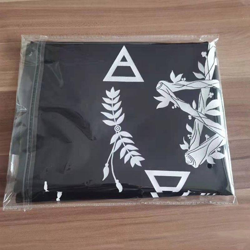 Khăn Trải Bàn Hình Vuông Cho Người Mới Bắt Đầu Chơi Game