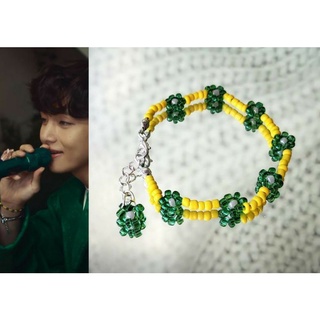 Vòng tay kết hoa xanh mix hạt vàng, vòng tay idol BTS phong cách