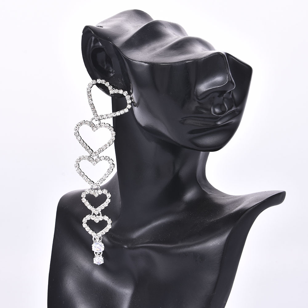 Hoa Tai Dáng Dài Mặt Hình Trái Tim Đính Đá Lấp Lánh