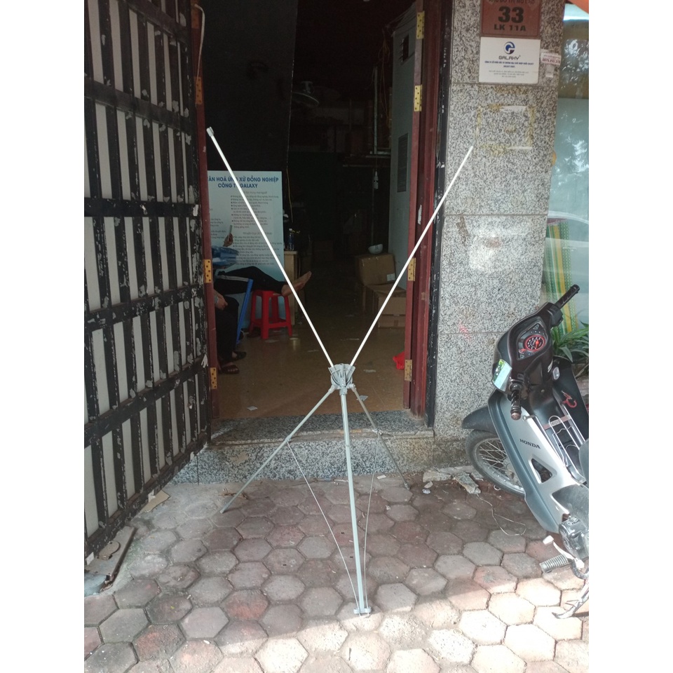 Standee X điều chỉnh kích thước 0.6x1.6m-0.8x1.8m
