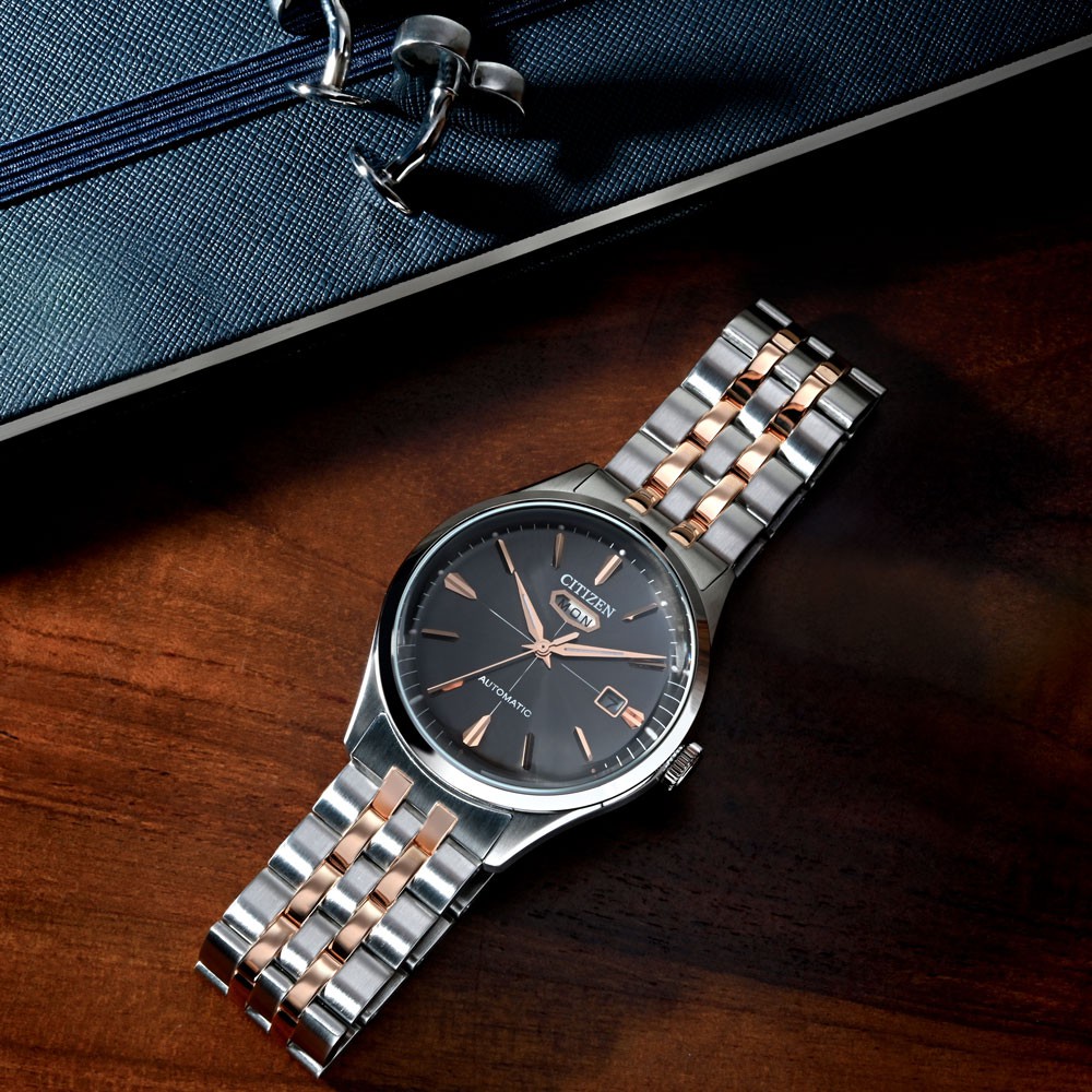 Đồng Hồ Citizen C7 Unisex Dây Thép Không Gỉ NH8394-70H - Mặt Đen