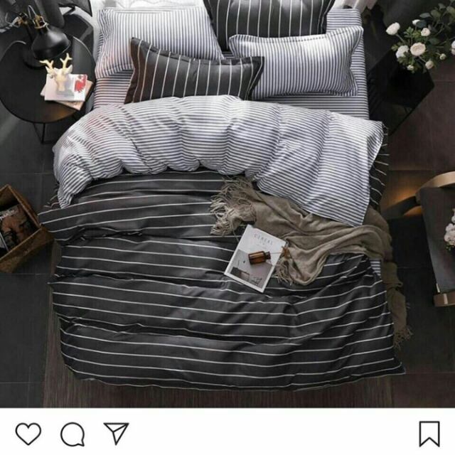 Poly kẻ đen ga kẻ+ vỏ gối ôm