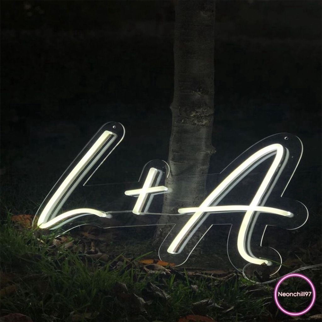 Đèn neon chữ cái, Neonchill97, Quà tặng cho tình yêu