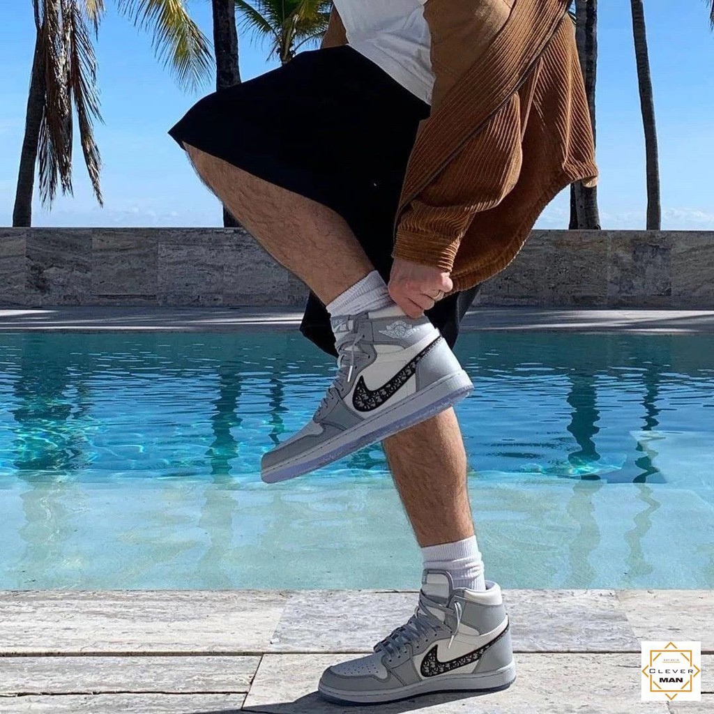 Giày thể thao AIR JORDAN 1 Xám trắng cổ cao | BigBuy360 - bigbuy360.vn