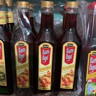 Nước mắm Nam Ngư nhãn vàng chai nhựa 650ml