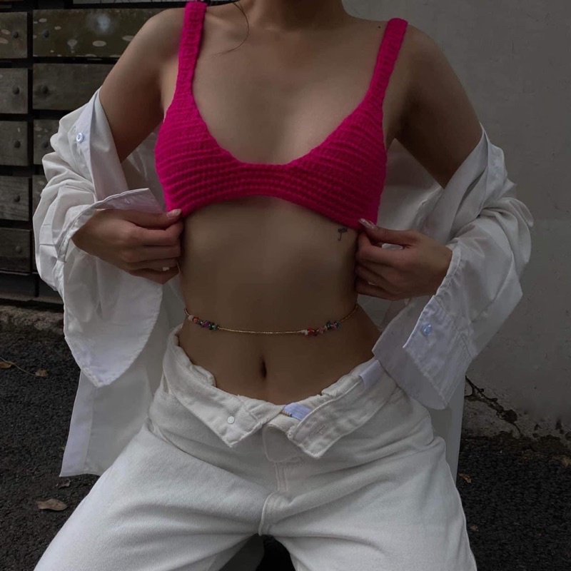 Áo croptop khoe dáng