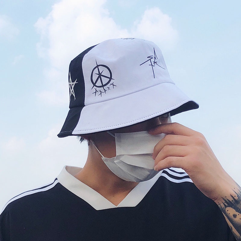 Nón tai bèo THE CAPAL họa tiết graffiti màu trắng đen thời trang unisex