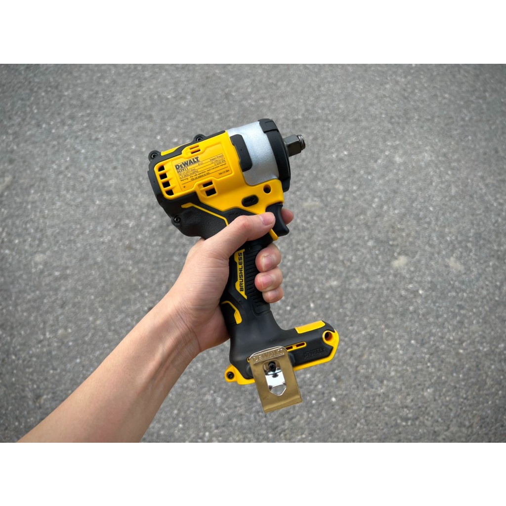 Máy siết bu lông dùng Pin 20V Max DeWalt DCF911N-B1