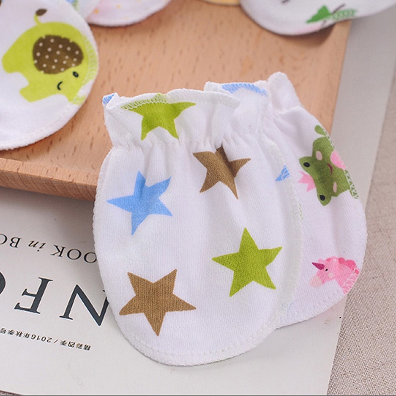 Găng tay cotton chống cào và trầy xước cho em bé sơ sinh