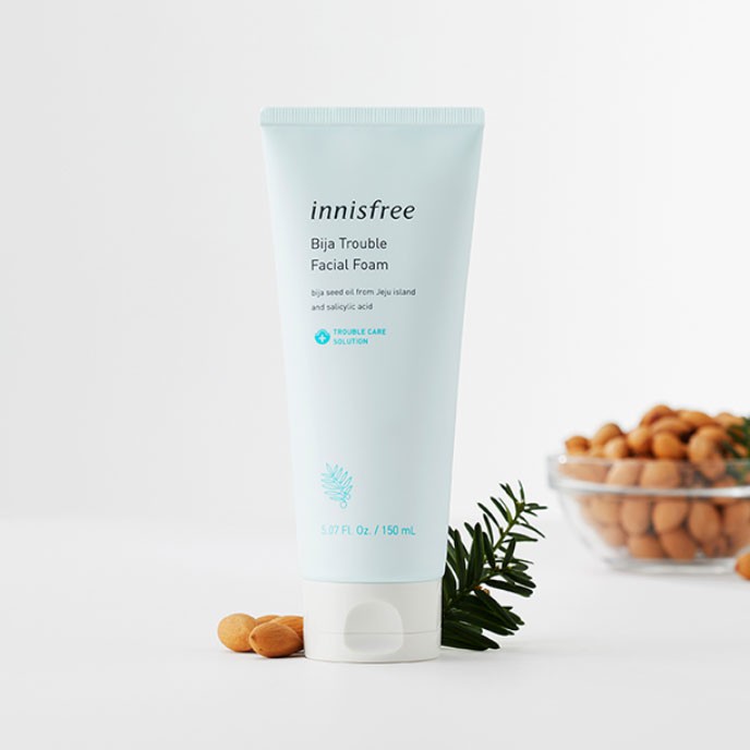 Sữa rửa mặt Innisfree Bija Trouble Facial Foam 150ml cho da nhạy cảm 💙 Shop Bunny Beans 💙