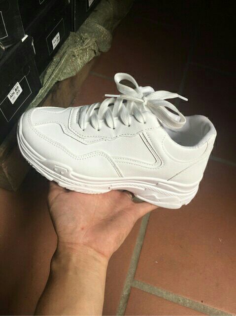 ] Giày viền số 7 chất đẹp giá rẻ A | BigBuy360 - bigbuy360.vn