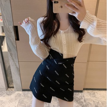 Chân váy eo cao in họa tiết chữ kiểu Hàn Quốc sành điệu cho nữ | BigBuy360 - bigbuy360.vn