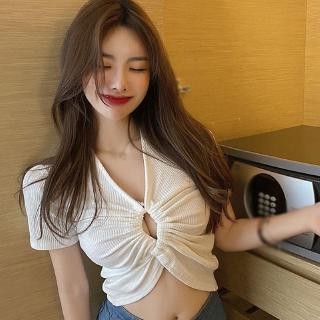 Áo thun lửng tay ngắn cổ chữ v dáng ôm quyến rũ