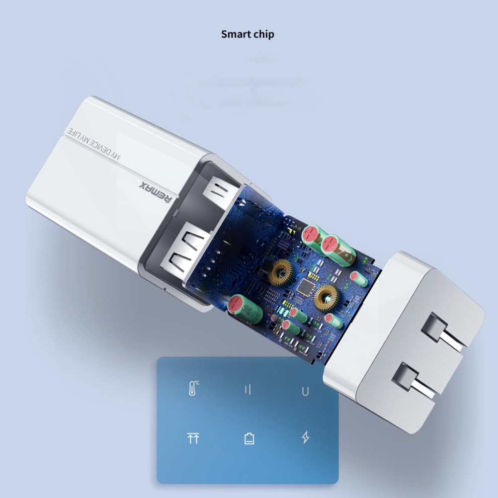 Củ Sạc 4 Cổng USB Chính Hãng Remax RP-43 Sạc Được Nhiều Thiết Bị Cùng Lúc Nhỏ Gọn Tiện Dụng