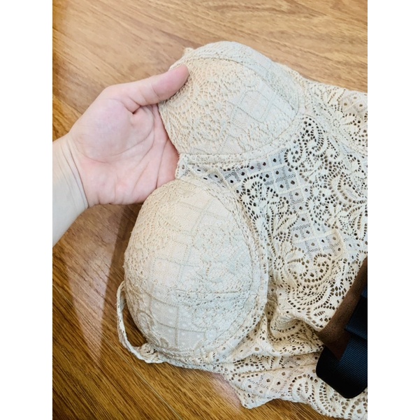 Đầm body ren size nhỏ xs thanh lý