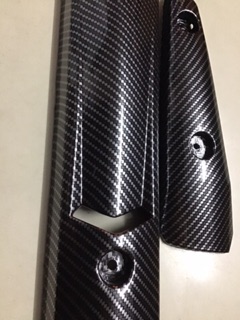 ốp pô Ya Spark carbon ( sơn )