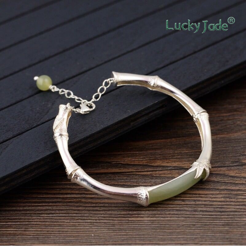 Vòng Tay Bạc 925 Đính Đá Ngọc Bích Thời Trang
