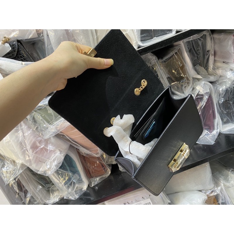 ❥  𝐓𝐮́𝐢 𝐅𝐮𝐫𝐥𝐚 𝐛𝐞𝐥𝐥𝐚- 𝐃𝐀 𝐓𝐡𝐚̣̂𝐭