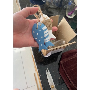 Chùm cá gỗ nhí trang trí phong cách địa trung hải