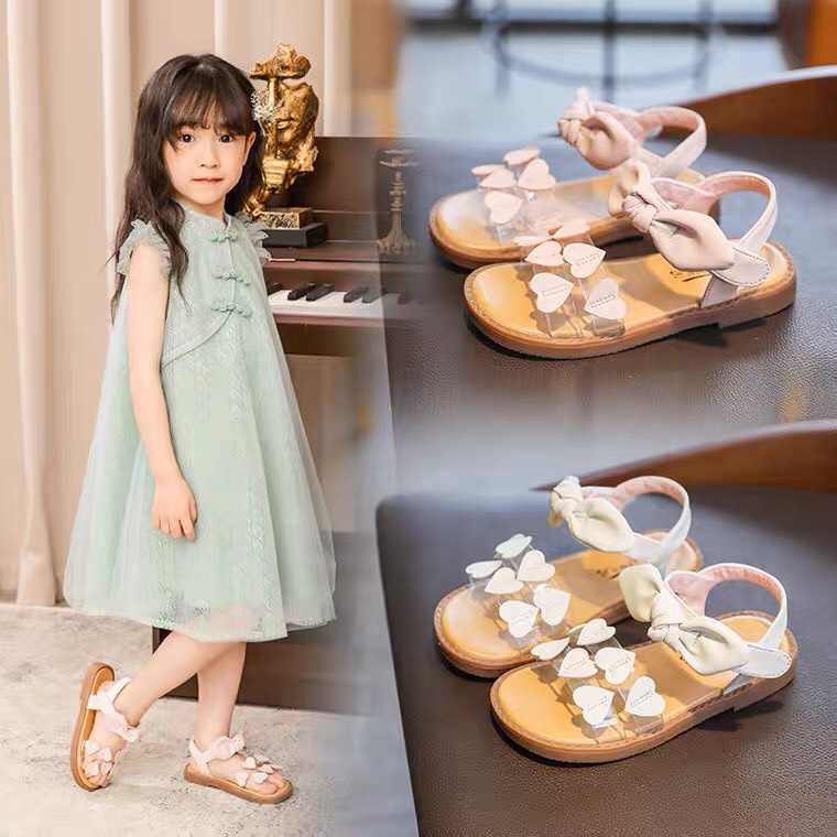 Giày sandal cho bé gái - Dép sandal quai ngang phối Trái tim dễ thương chất da mềm quai dán gắn nơ mới nhất M812