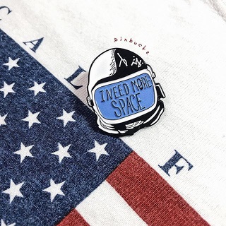 Pin cài áo collection vũ trụ