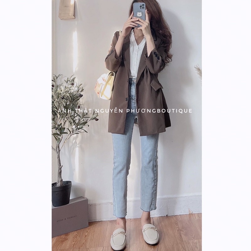 Áo blazer hai lớp túi hộp hiện đại có túi ngực thật dáng suông thanh lịch