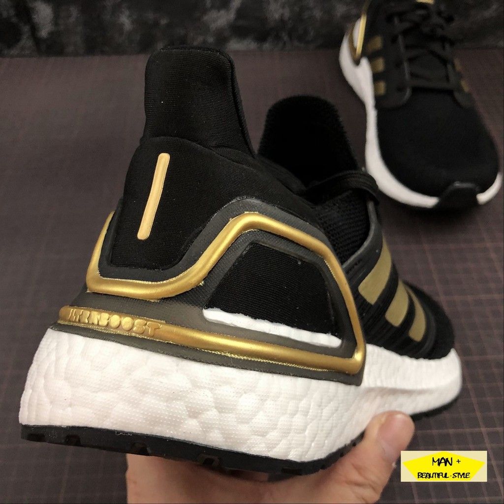 Giày thể thao ULTRA BOOST 6.0 đen vạch vàng dành cho nam nữ