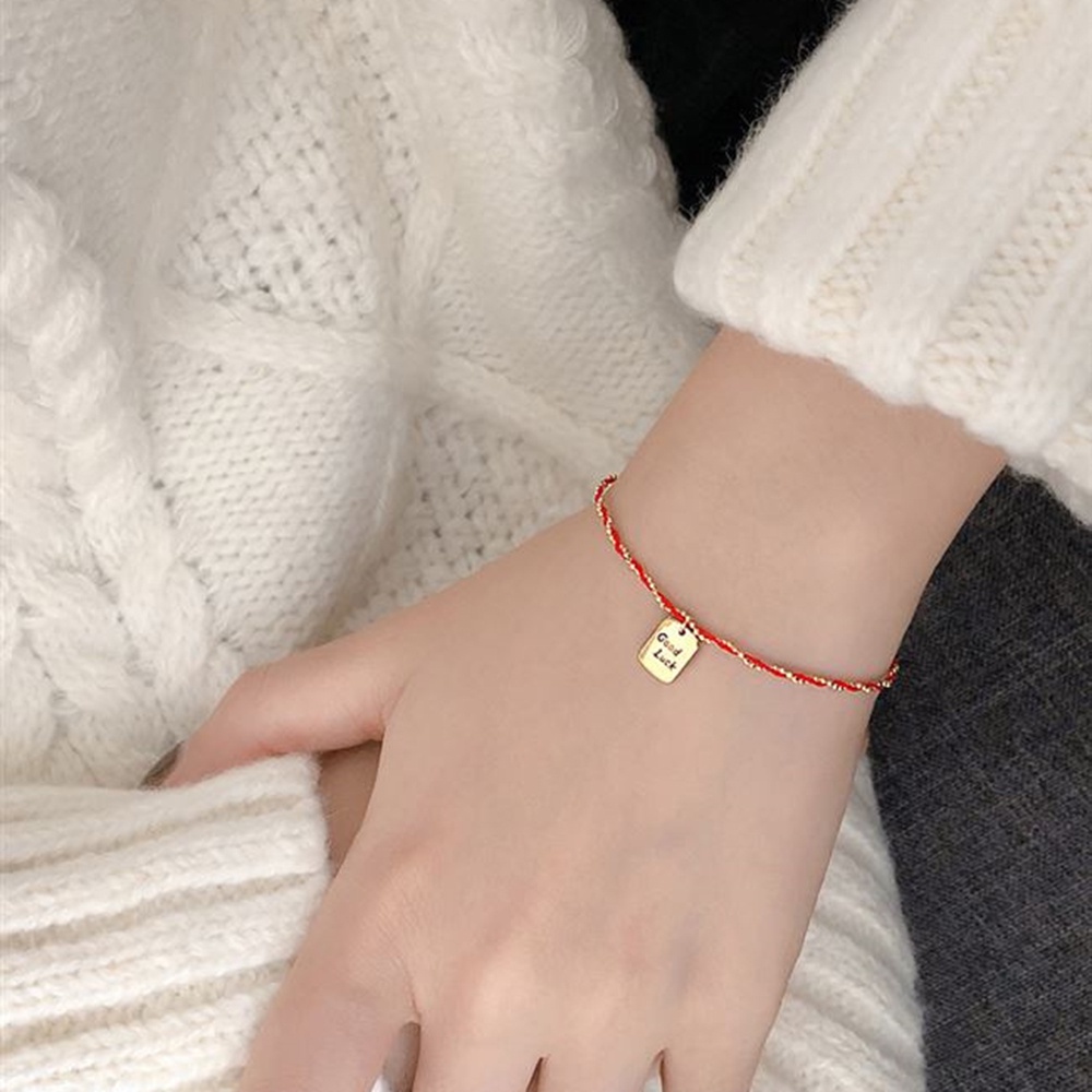 Vòng Tay Dây Đỏ May Mắn Thời Trang Retro Cho Nữ