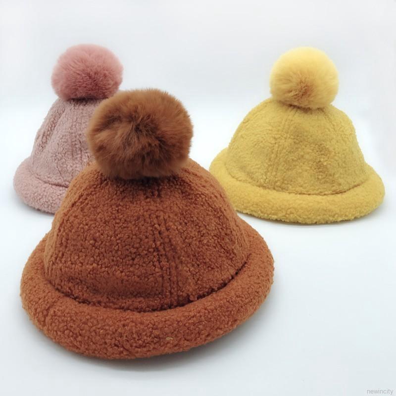 Mũ nhung trùm đầu thiết kế quả pom pom đáng yêu cho bé