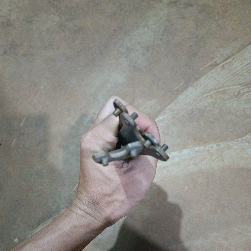 Tay mở lưỡi máy mài , nhật bãi dày chất lượng cao