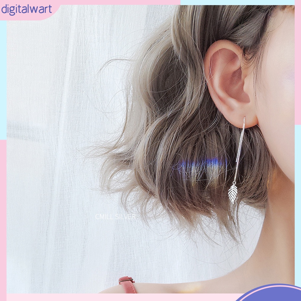 Đôi khuyên tai dạng chuỗi dài thiết kế hình chiếc lá xinh xắn cho nữ