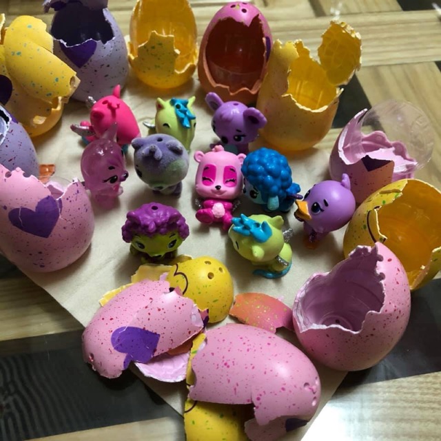 Trứng hatchimal